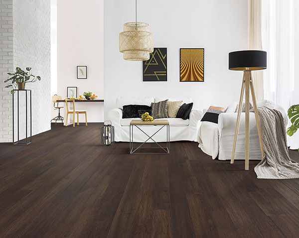 A-comparison-of-solid-and-engineered-hardwood-flooring